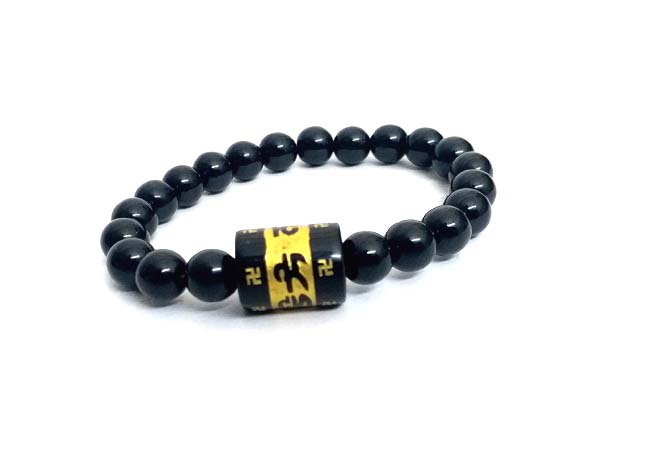 Powerful Feng Shui Mantra Bracelet for Healing, Wealth, and Success